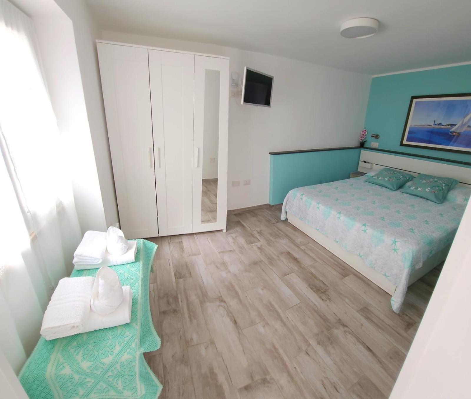 Casa Al Mare Orchidea - Motoparking - Wifi Free - Ac Cala Gonone Zewnętrze zdjęcie
