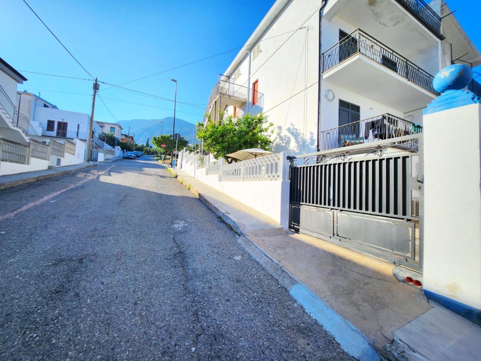 Casa Al Mare Orchidea - Motoparking - Wifi Free - Ac Cala Gonone Zewnętrze zdjęcie